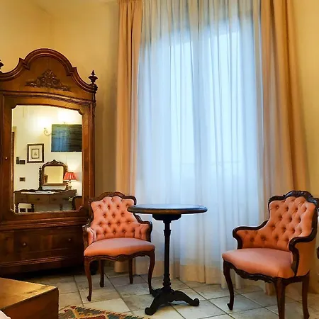 Hotel Boutique Fox's 3*