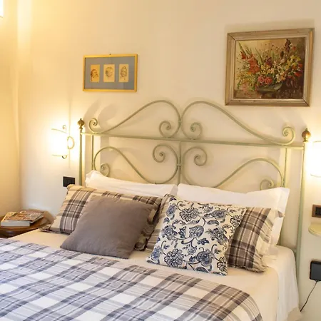 Boutique Fox's Hotel
