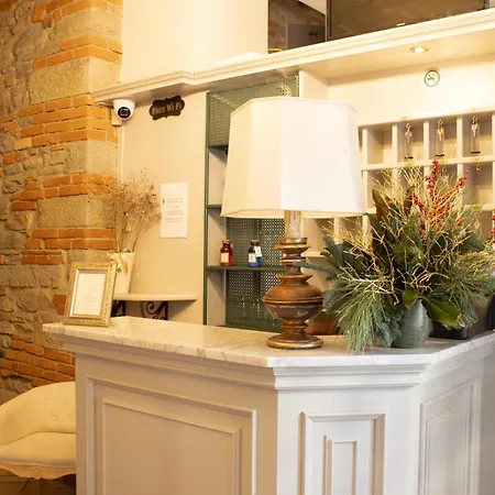 Hotel Boutique Fox's 3*